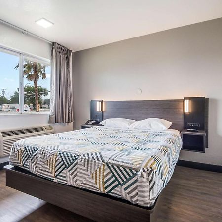 Motel 6-College Station, Tx - Bryan Екстер'єр фото