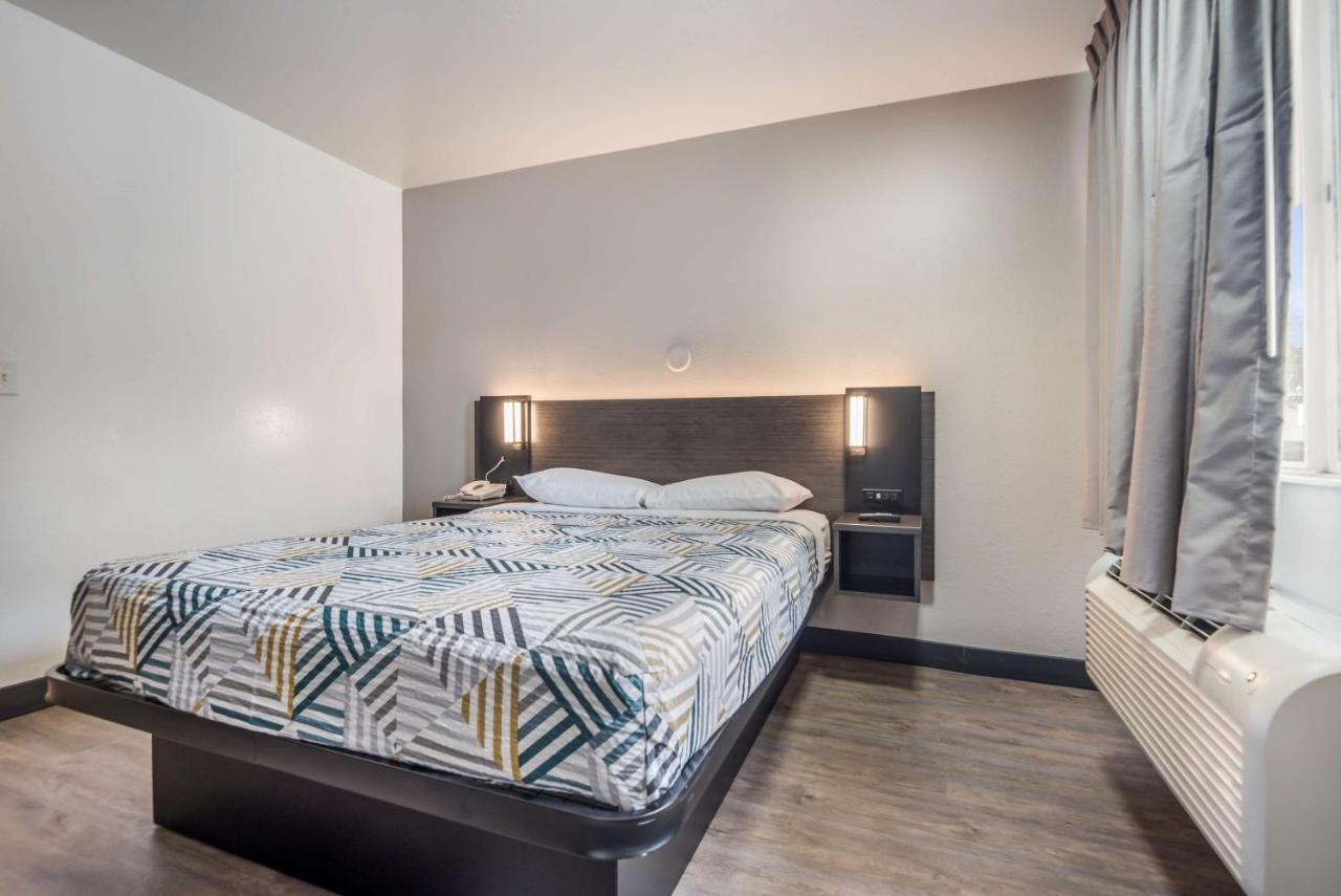 Motel 6-College Station, Tx - Bryan Екстер'єр фото