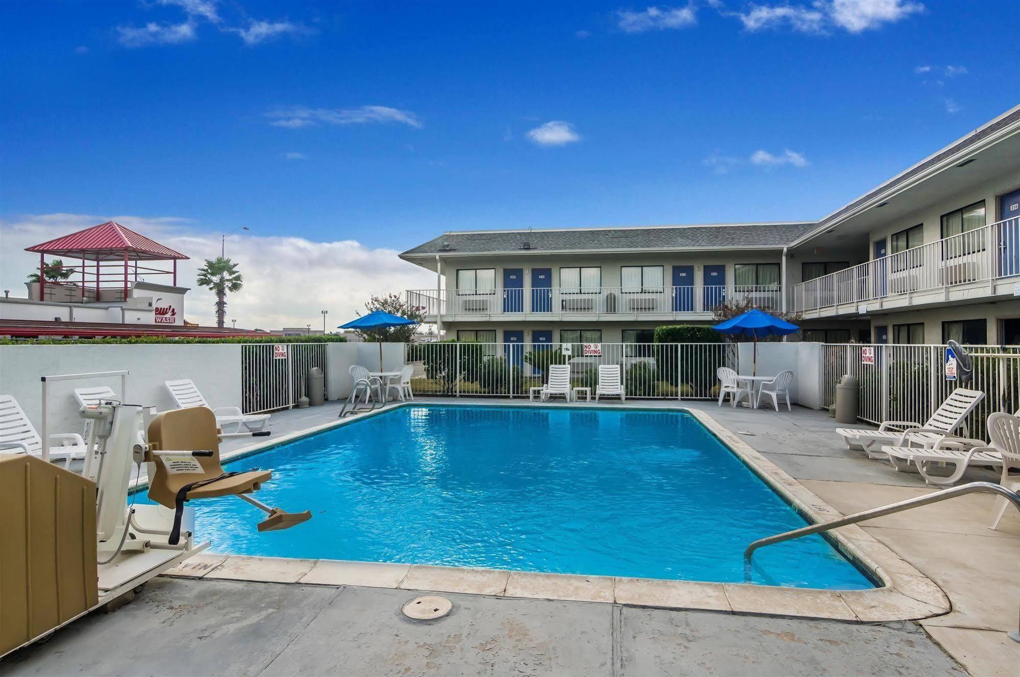 Motel 6-College Station, Tx - Bryan Екстер'єр фото