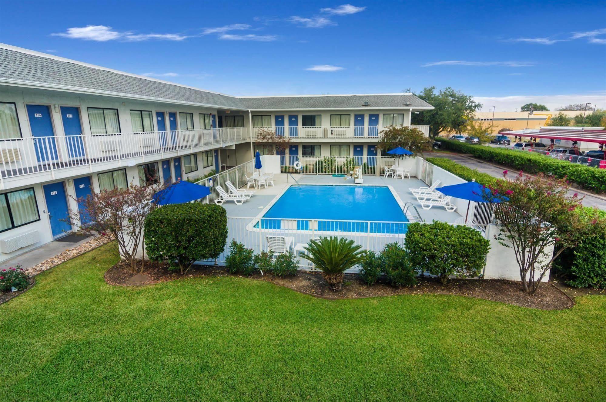 Motel 6-College Station, Tx - Bryan Екстер'єр фото
