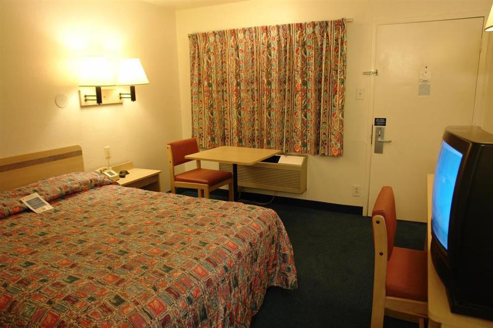 Motel 6-College Station, Tx - Bryan Номер фото